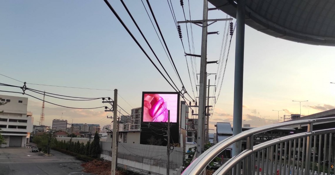 p8 outdoor led display full color led screen 1